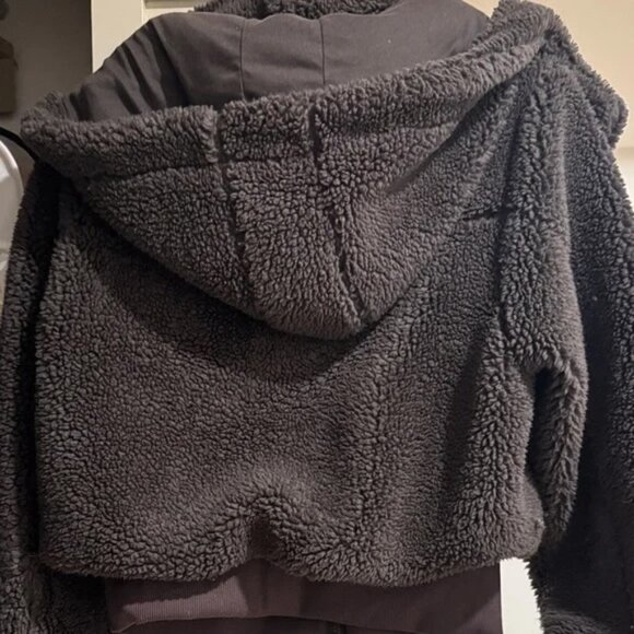 Alo Foxy Sherpa Espresso Brown Size Medium M - Picture 7 of 7